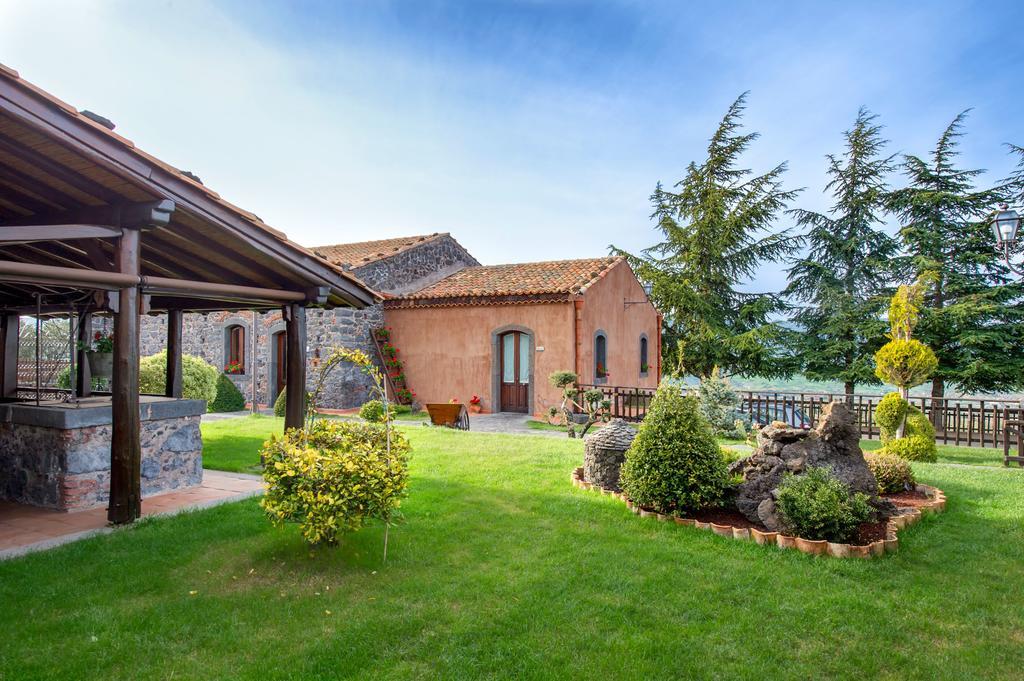 Etna Quota Mille Boutique Hotel, Typical Sicilian Food & Wine Randazzo Luaran gambar