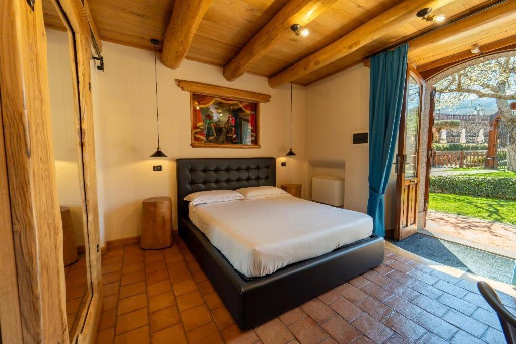 Etna Quota Mille Boutique Hotel, Typical Sicilian Food & Wine Randazzo Luaran gambar
